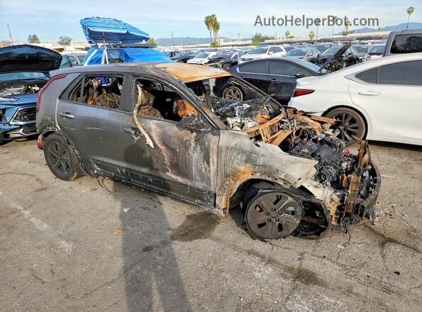 KNDCP3LE5T5329771 2026 KIA NIRO Burn Przód prawy