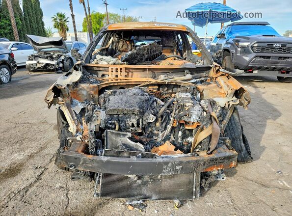 KNDCP3LE5T5329771 2026 KIA NIRO Burn Widok z przodu