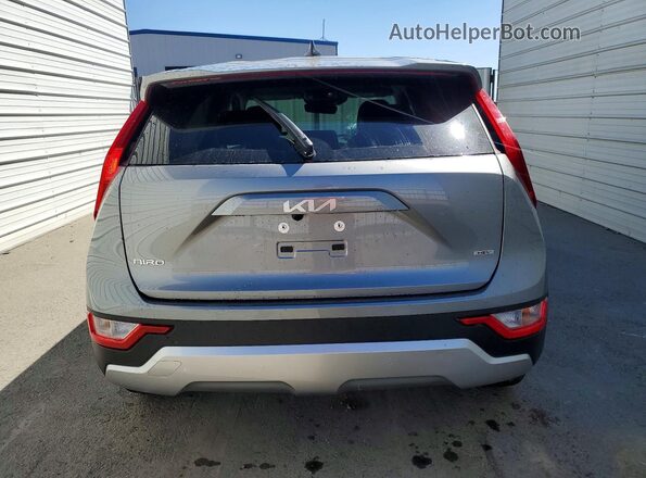 KNDCP3LE8T5344491 2026 KIA NIRO Gray Вид ззаду