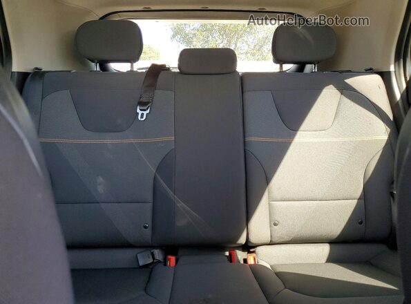 KNDCP3LE8T5344491 2026 KIA NIRO Gray Вид задніх сидінь