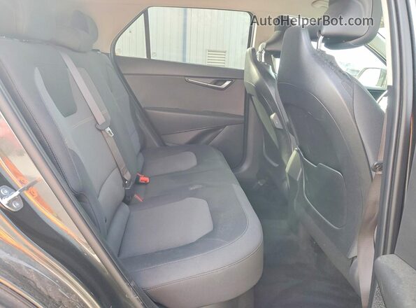 KNDCP3LE9T5319454 2026 KIA NIRO Black Вид задньої частини салону