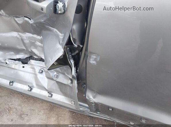 KNDCR3LE0P5036358 2023 KIA NIRO Silver Widok komory silnika