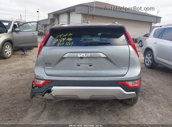 KNDCR3LE0P5036358 2023 KIA NIRO Silver 