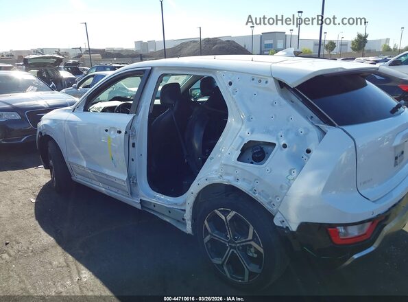 KNDCR3LE1S5257749 2025 KIA NIRO White 