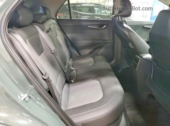 KNDCS3LF0S5284132 2025 KIA NIRO Gray Vista interior trasera