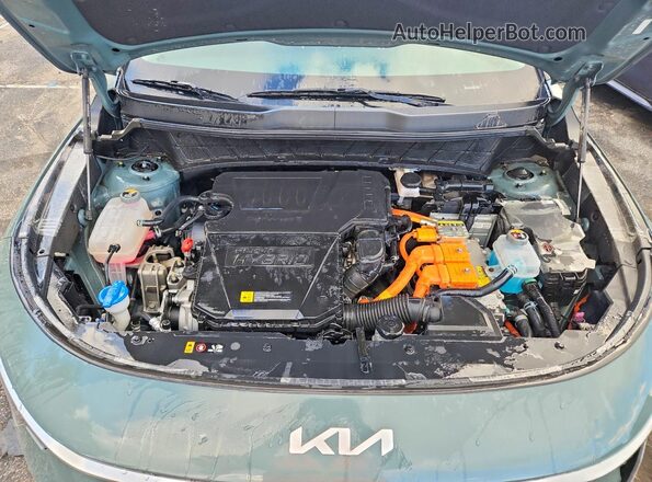 KNDCS3LF6P5067238 2023 KIA NIRO Зеленый Вид задней части салона