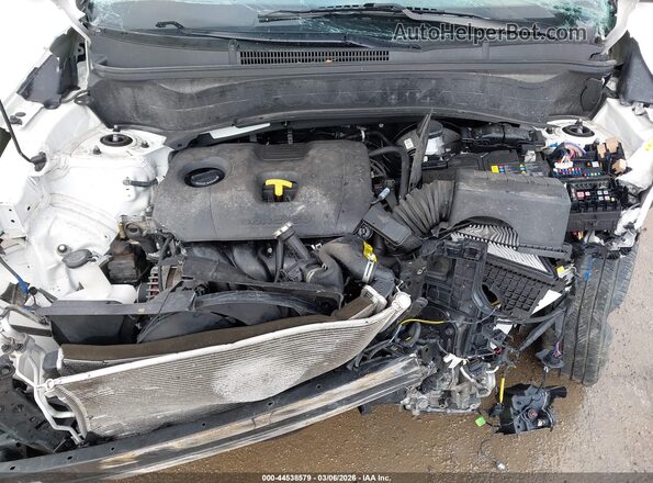 KNDEPCAA1R7612190 2024 KIA SELTOS White Widok z tyłu