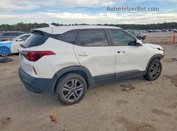 KNDEPCAA2P7408446 2023 KIA SELTOS White 
