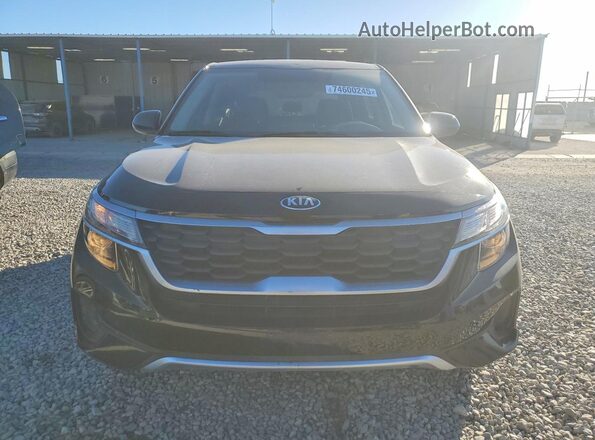 KNDEPCAA3M7142169 2021 KIA SELTOS Black Widok z przodu