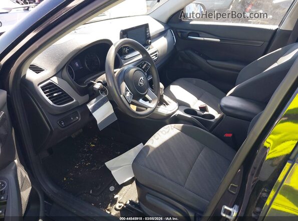 KNDEPCAAXM7047611 2021 KIA SELTOS Black 