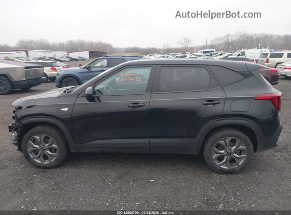 KNDEPCAAXR7475959 2024 KIA SELTOS Black 