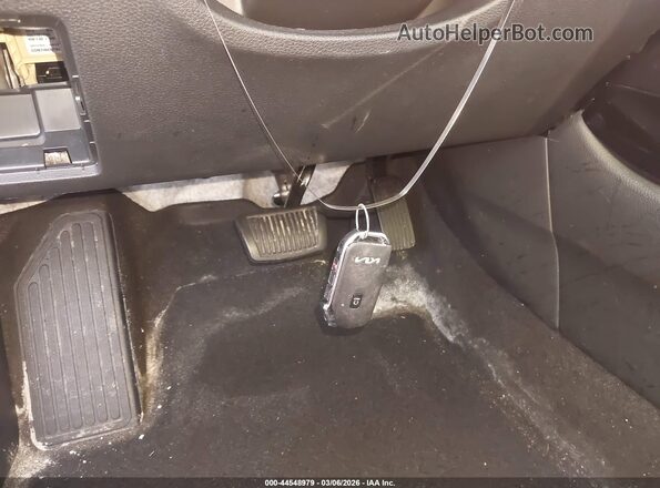 KNDERCAA3T7849622 2026 KIA SELTOS Синий Вид панели приборов