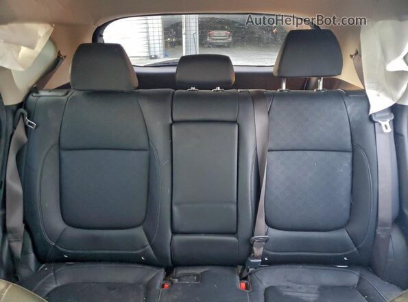 KNDERCAA6P7406564 2023 KIA SELTOS White 