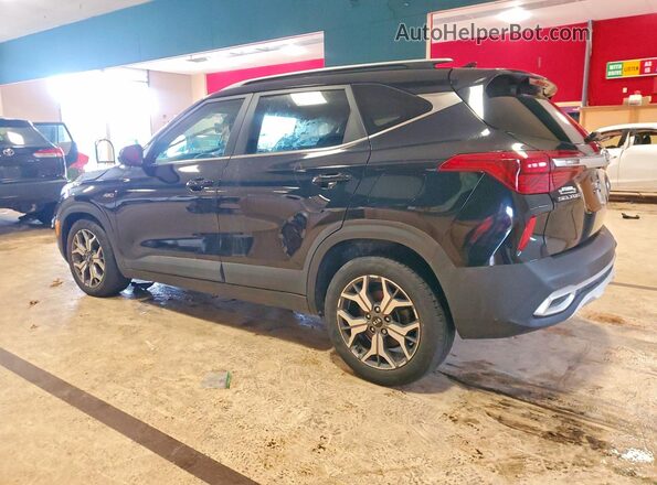 KNDERCAAXM7129137 2021 KIA SELTOS Black Rear left