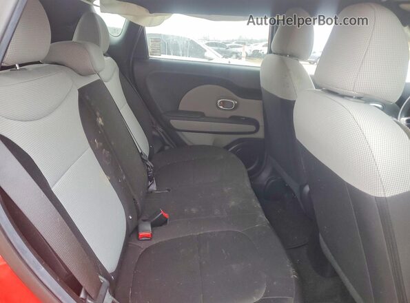 KNDJN2A2XK7019747 2019 KIA SOUL Red Rear interior view