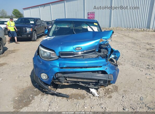 KNDJP3A51J7597115 2018 KIA SOUL Синий Вид задней части салона