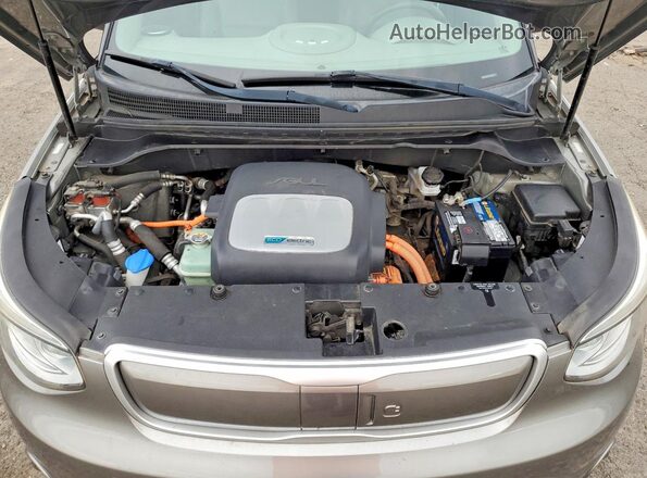 KNDJX3AE9G7004805 2016 KIA SOUL Gray 