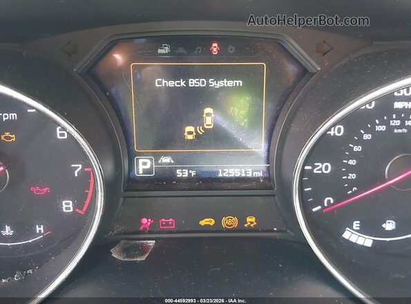KNDMB5C13J6397098 2018 KIA SEDONA Silver 