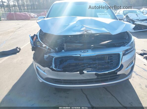 KNDMB5C15M6667680 2021 KIA SEDONA Silver Դիմացի տեսք
