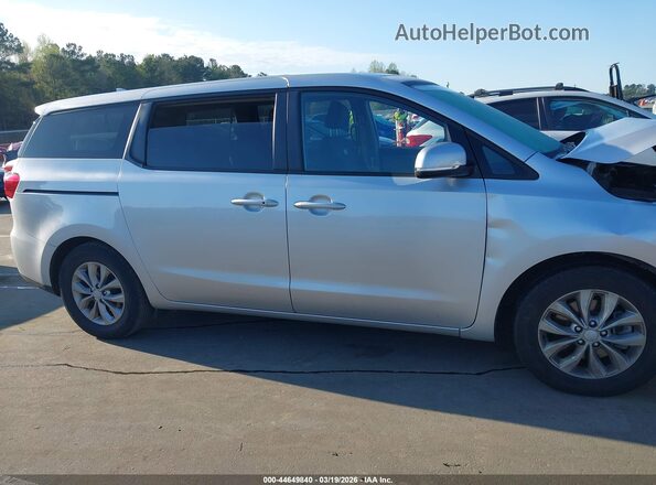 KNDMB5C15M6667680 2021 KIA SEDONA Silver Սալոնի հետևի տեսք