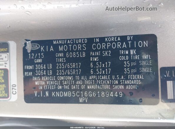 KNDMB5C16G6189449 2016 KIA SEDONA Tan ძრავის განყოფილების ხედი