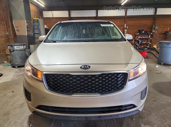 KNDMB5C16H6279802 2017 KIA SEDONA Золотой Вид сзади