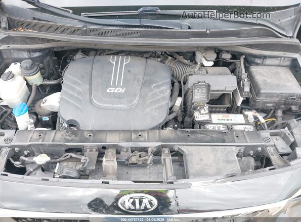 KNDMB5C17H6319952 2017 KIA SEDONA Black უკანა ხედი