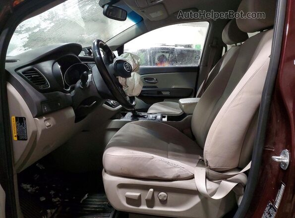 KNDMB5C19G6210701 2016 KIA SEDONA Бордовый Вид салона спереди