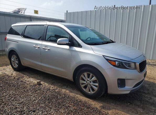 KNDMB5C1XH6267717 2017 KIA SEDONA Серебряный Передняя правая четверть