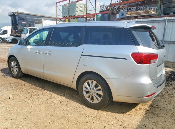 KNDMB5C1XH6267717 2017 KIA SEDONA Серебряный Задняя левая четверть