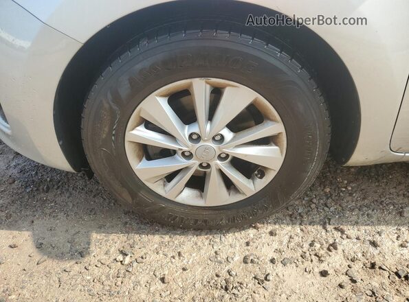 KNDMB5C1XH6267717 2017 KIA SEDONA Серебряный Панорамный вид салона 360°