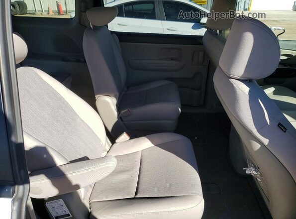 KNDMB5C1XM6665357 2021 KIA SEDONA White Widok wnętrza z tyłu