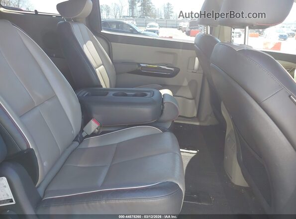 KNDMC5C17J6348290 2018 KIA SEDONA Gray Widok naklejki z numerem VIN