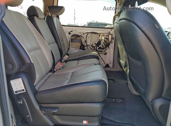 KNDMC5C19K6561498 2019 KIA SEDONA White 