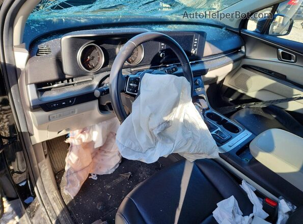 KNDNB4H31P6213729 2023 KIA CARNIVAL Black Dashboard view