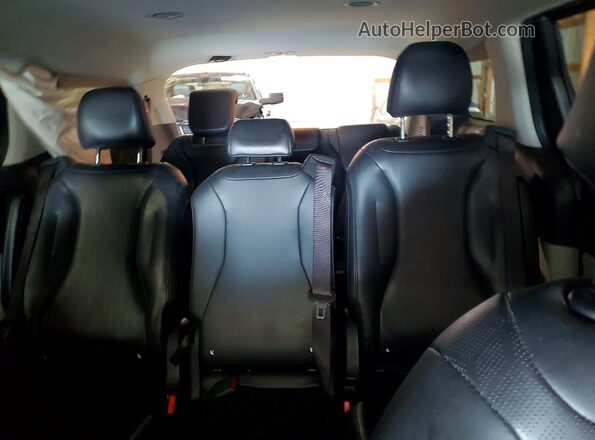 KNDNB4H34P6205222 2023 KIA CARNIVAL Purple უკანა სავარძლების ხედი