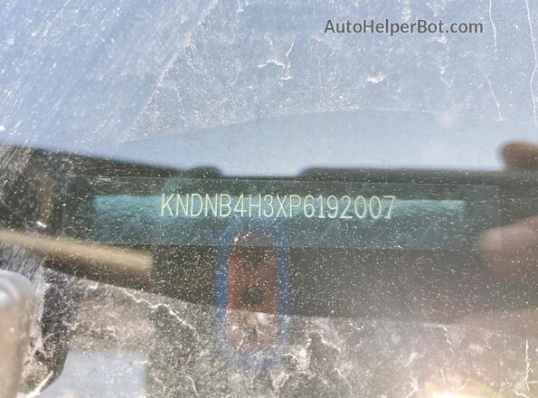 KNDNB4H3XP6192007 2023 KIA CARNIVAL Black ძრავის განყოფილების ხედი