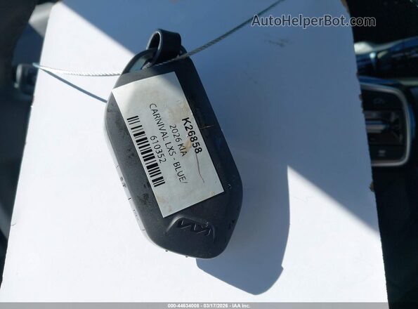 KNDNB5K33T6610352 2026 KIA CARNIVAL MPV Dark Blue წინა პანელის ხედი