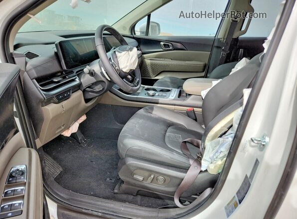 KNDNB5KA1S6082260 2025 KIA CARNIVAL White Вид салону спереду
