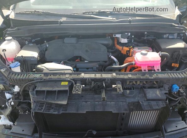 KNDNB5KA2T6092569 2026 KIA CARNIVAL Black Widok komory silnika