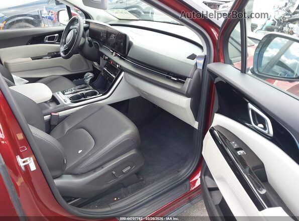 KNDNE5H36P6289721 2023 KIA CARNIVAL MPV Burgundy Вид салону спереду