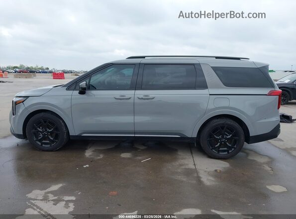 KNDNE5K31S6466063 2025 KIA CARNIVAL MPV Gray Widok wnętrza z tyłu