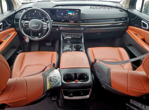 KNDNE5K32S6469019 2025 KIA CARNIVAL Black Առջևի վահանակի տեսք