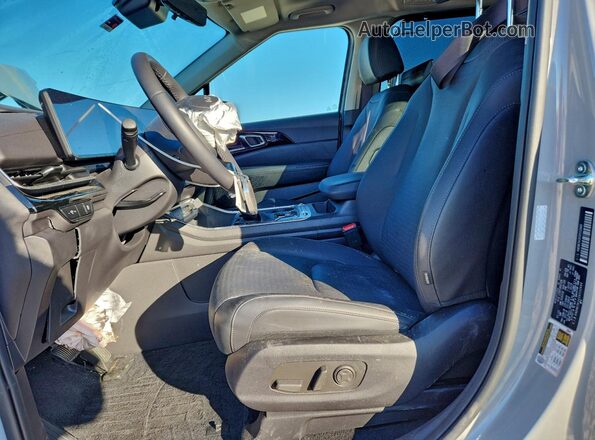KNDNE5K3XS6532660 2025 KIA CARNIVAL Gray Вид салону спереду