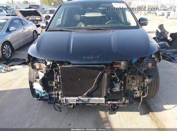 KNDNE5KA9S6050180 2025 KIA CARNIVAL MPV HYBRID Черный Вид спереди