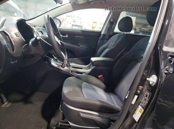 KNDPB3AC9G7856093 2016 KIA SPORTAGE Black Вид салону спереду