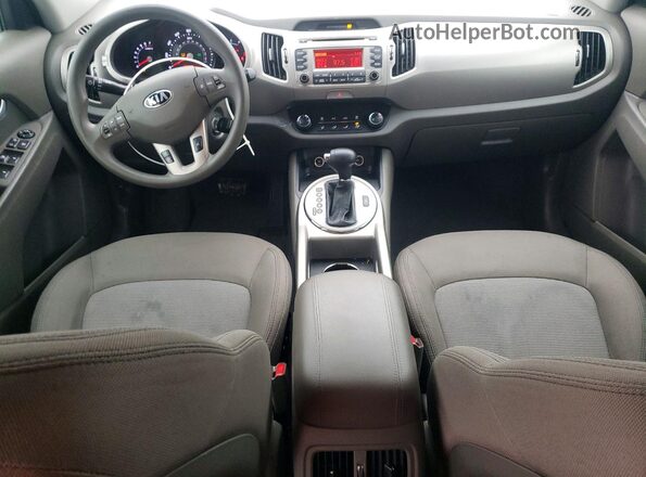KNDPBCAC0G7876233 2016 KIA SPORTAGE Белый Вид панели приборов