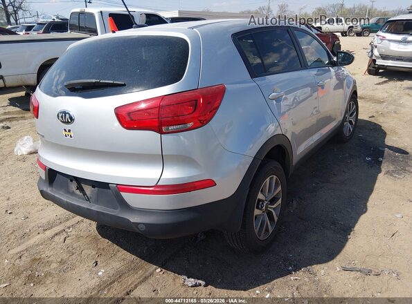KNDPBCAC2G7853472 2016 KIA SPORTAGE Gray Trasero derecho