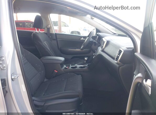 KNDPM3AC4N7961888 2022 KIA SPORTAGE Silver Вид салону спереду