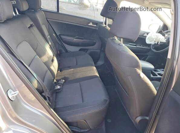 KNDPM3AC8K7493319 2019 KIA SPORTAGE Серый 